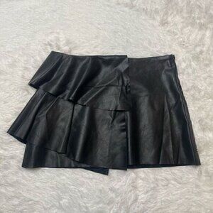 Zara Black Faux Leather A-Line Mini Skirt Ruffle Size Medium  with Tag